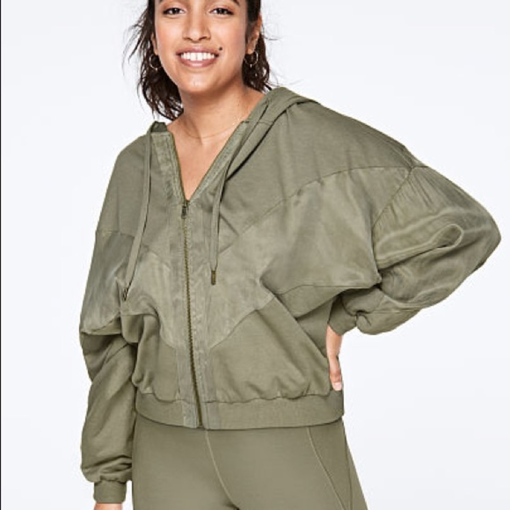 Slouchy Sport Half Zip